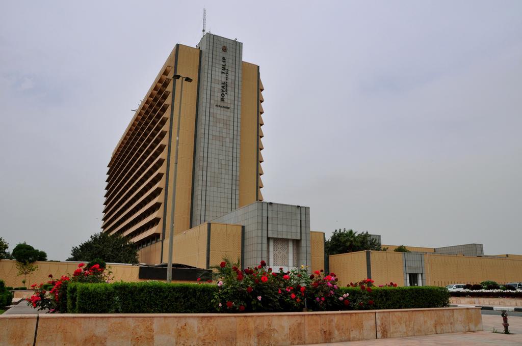 Royal Tulip Alrasheed Hotel Baghdād Dış mekan fotoğraf