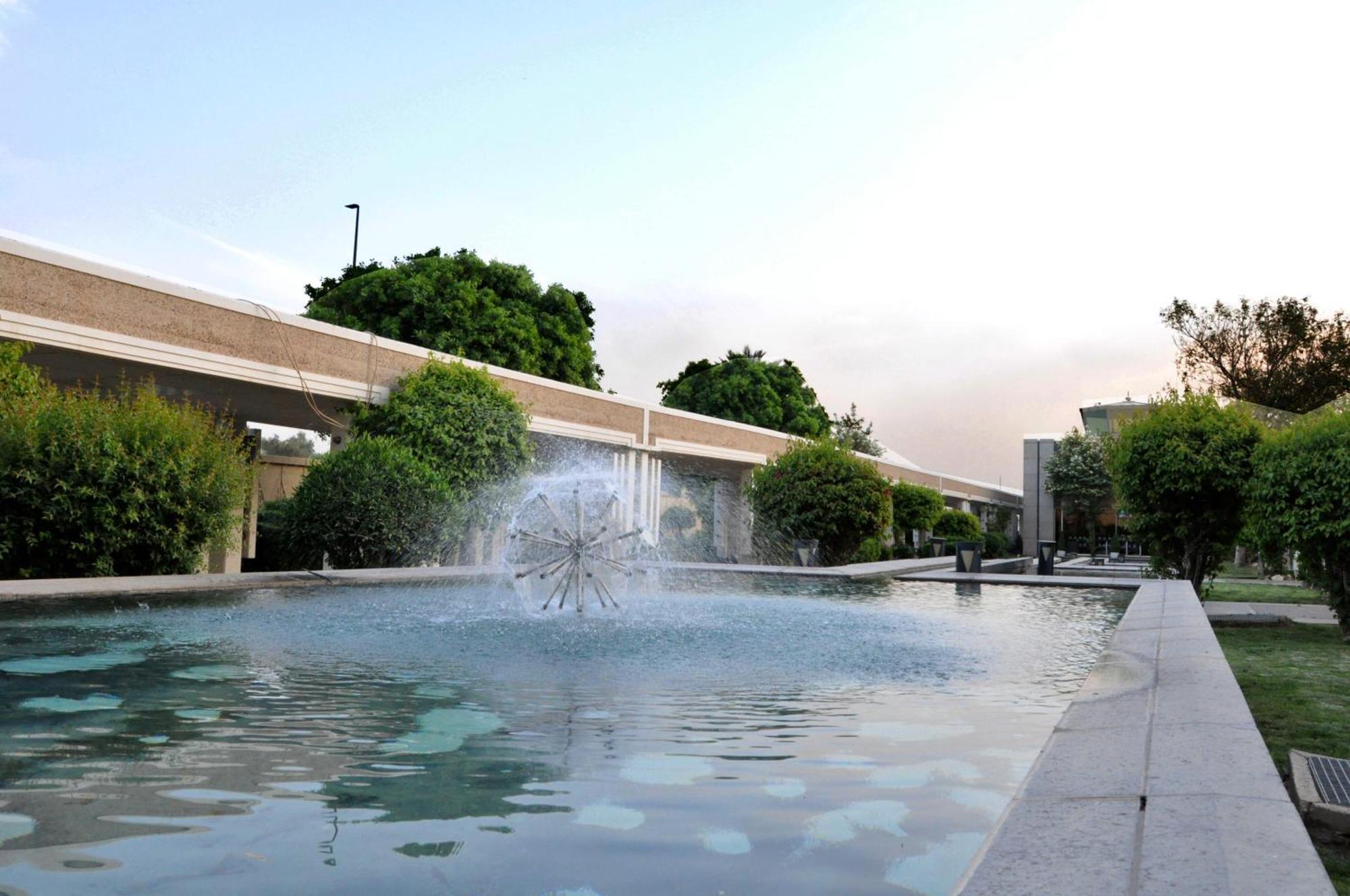 Royal Tulip Alrasheed Hotel Baghdād Dış mekan fotoğraf
