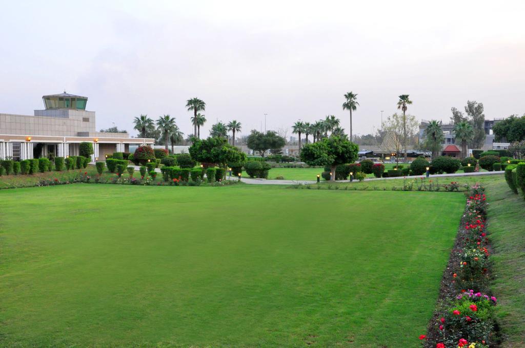 Royal Tulip Alrasheed Hotel Baghdād Dış mekan fotoğraf