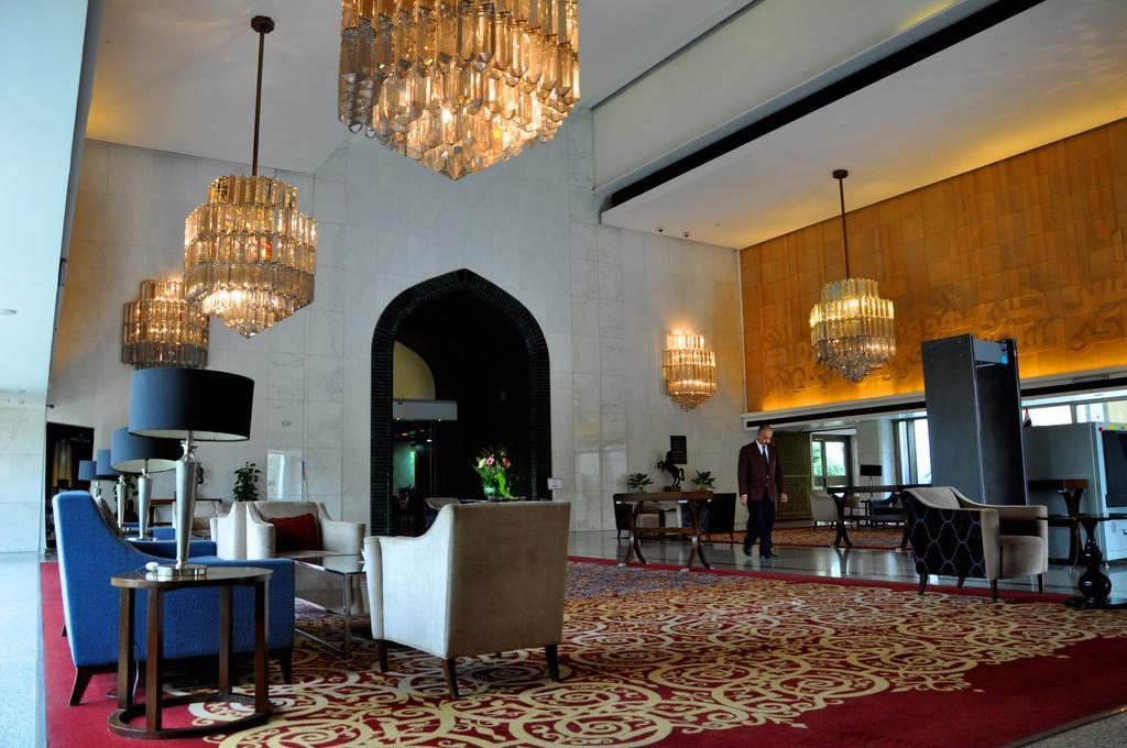 Royal Tulip Alrasheed Hotel Baghdād Dış mekan fotoğraf